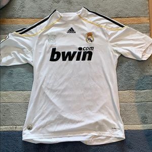 authentic throwback real madrid jersey